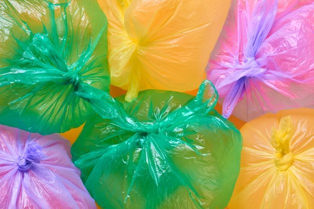 Diferenças entre as cores de saco de lixo