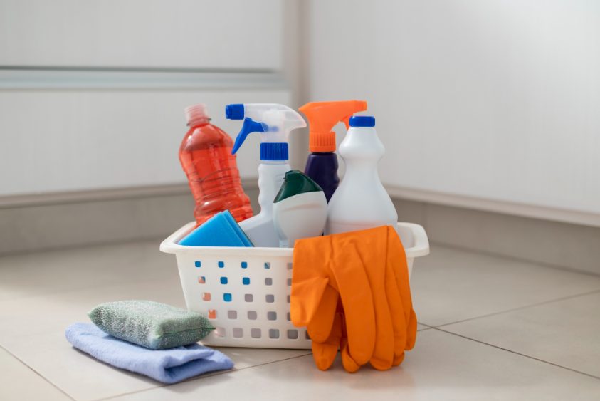 Top 10 produtos de limpeza que facilitam a rotina